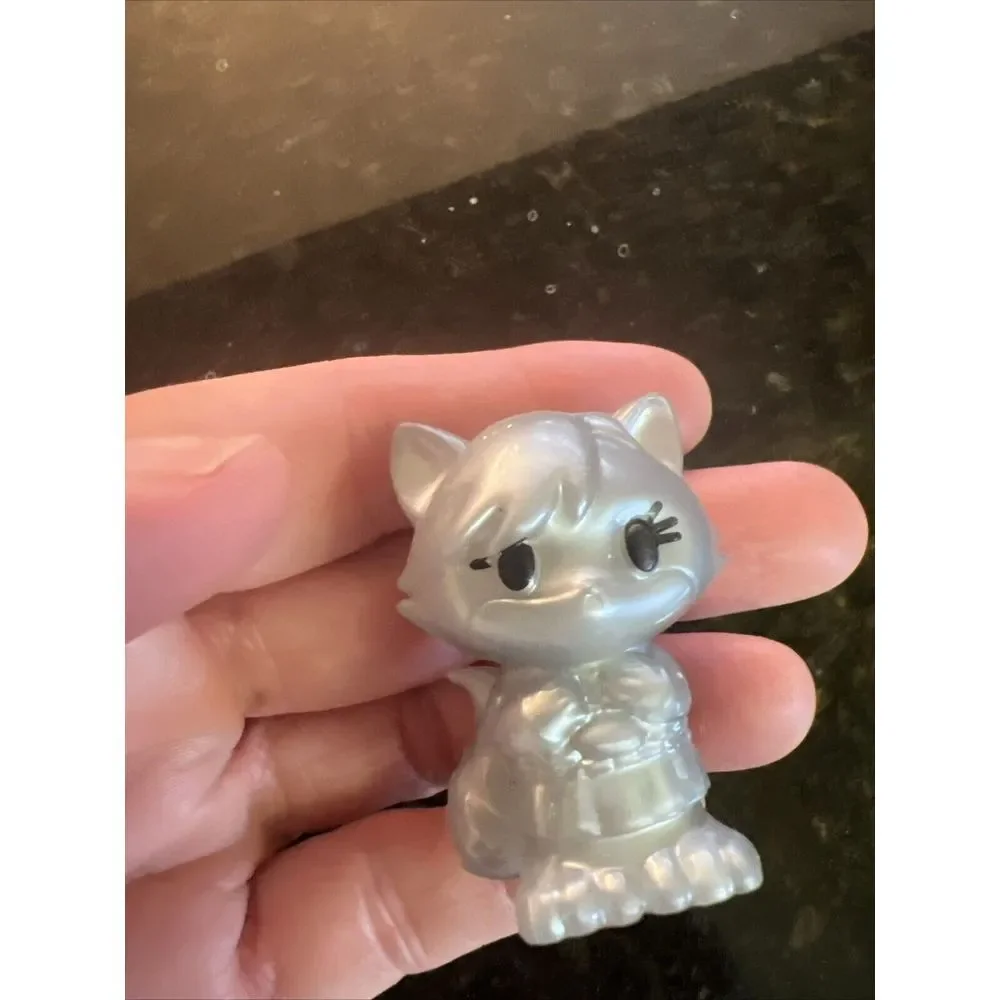 Ryan's World Silver Metallic Cat Figurine‎ Rubber Pencil Topper